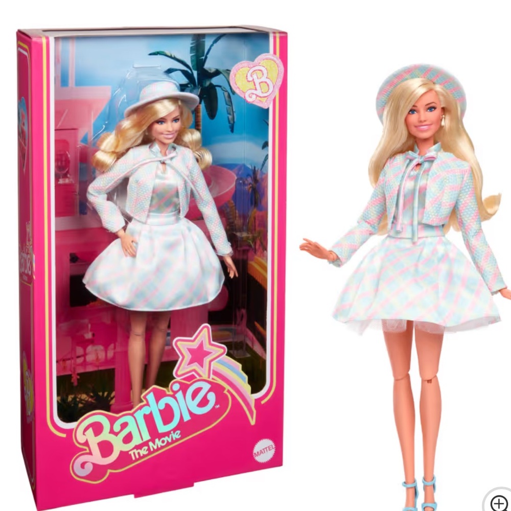 Barbie The Movie Collectible Doll, Margot Robbie in Plaid Matching Set NWT